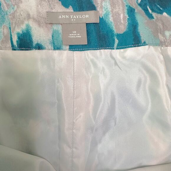 Ann Taylor Teal Gray Watercolor Floral Pleated Skirt With Pockets Size 10 - Picture 6 of 9